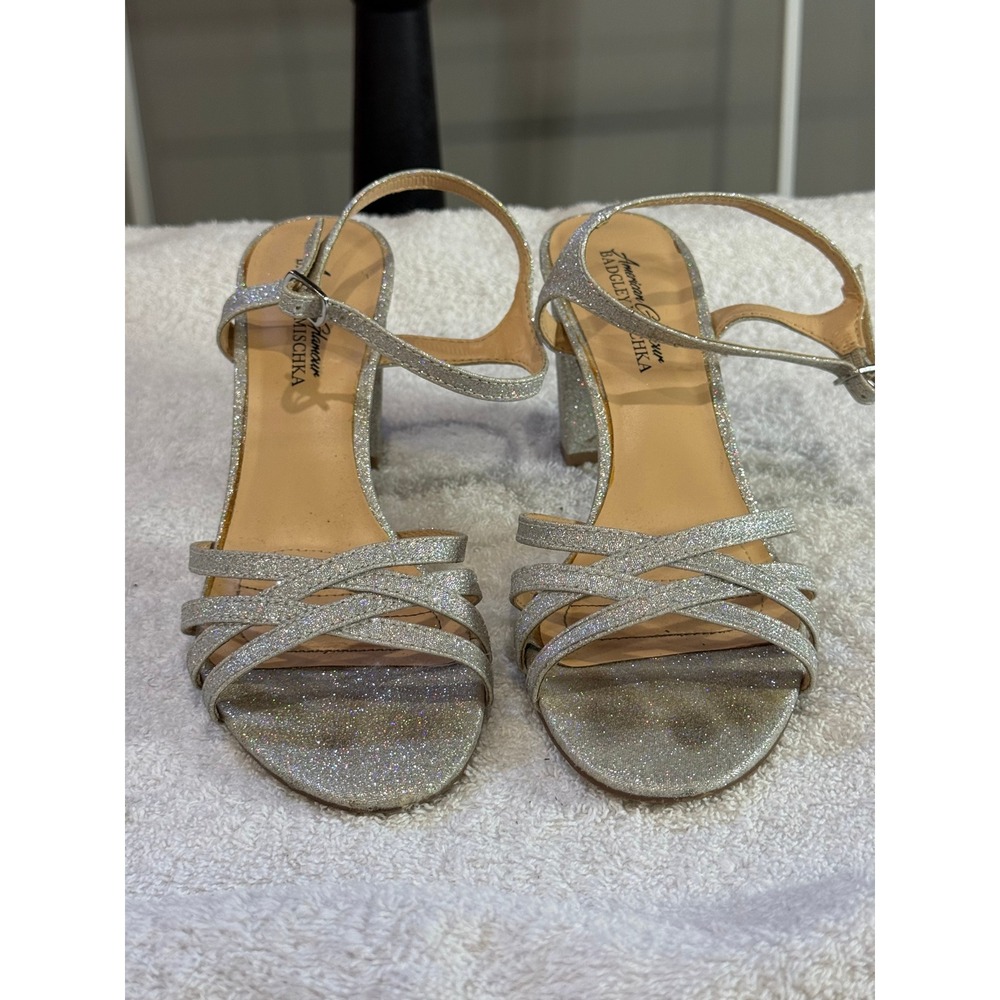 American Glamour Badgley Mischka Silver Glitter Block Heel Strappy Sandals  8‎